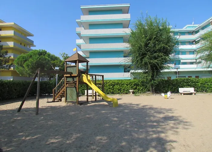 In A Stunning * Bibione