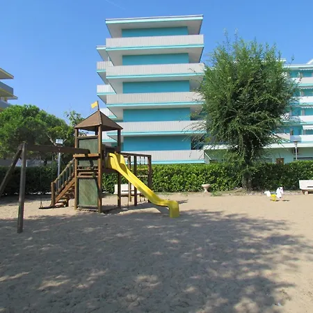 In A Stunning - Beahost * Bibione